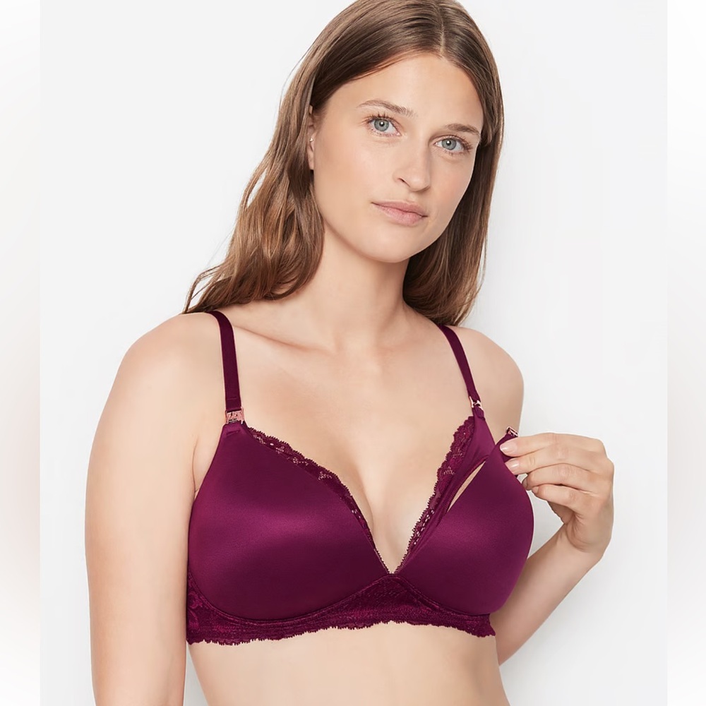 🎉Host-pick 🎉 BODY BY VICTORIA
Lace Wing Wireless Nursing Bra - Picture 1 of 12